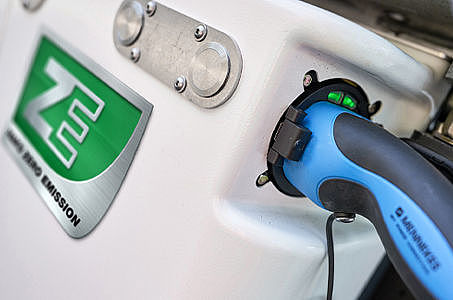 Batterie eines multifunktionalen Kommunalfahrzeugs mit Elektromotor bzw. Elektroantrieb.